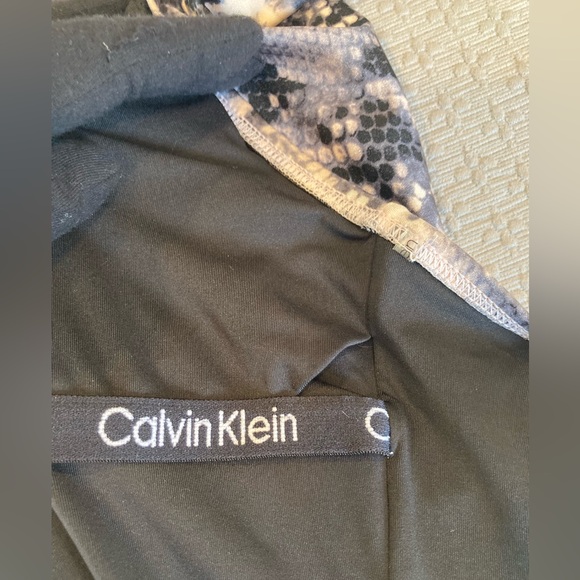 Calvin Klein One- Piece Snake Print High Neck Halter Swimsuit 10 - Picture 15 of 15